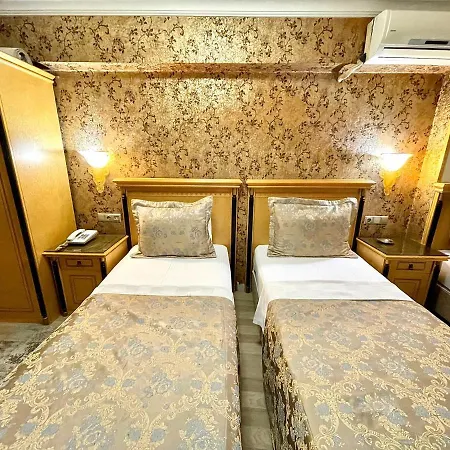 Grand Hisar Taksim Hotel 3*