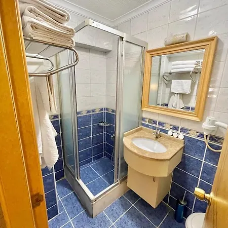 Grand Hisar Taksim מלון 3*
